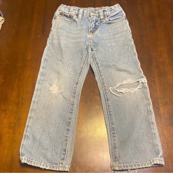 Bundle of 5 pairs of pants. size 4T - Picture 4 of 6